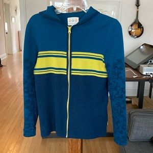 Turquoise sweater with hood and zip title nine